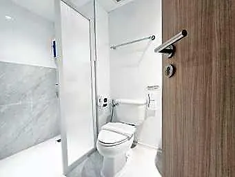 Ascella Pratunam Hotel 3*